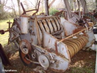 Botteleuse ramasseuse, presse Riviere Casalis 3 roues (2)